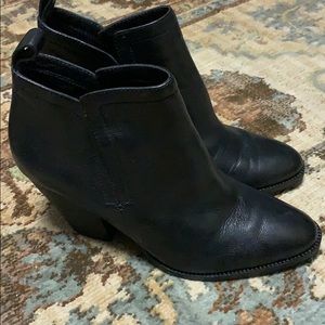 Dolce Vita Black Ankle Booties